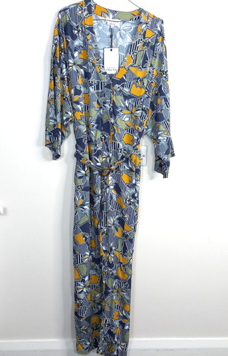Native youth bnwt - native, medium