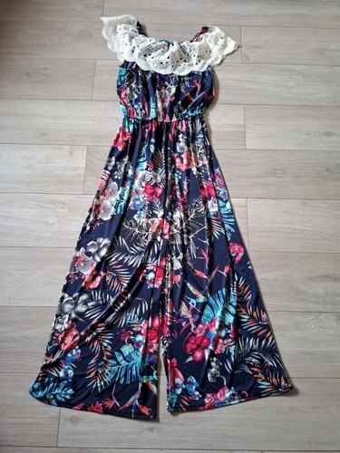 Navy blue floral bardot - floral, neck